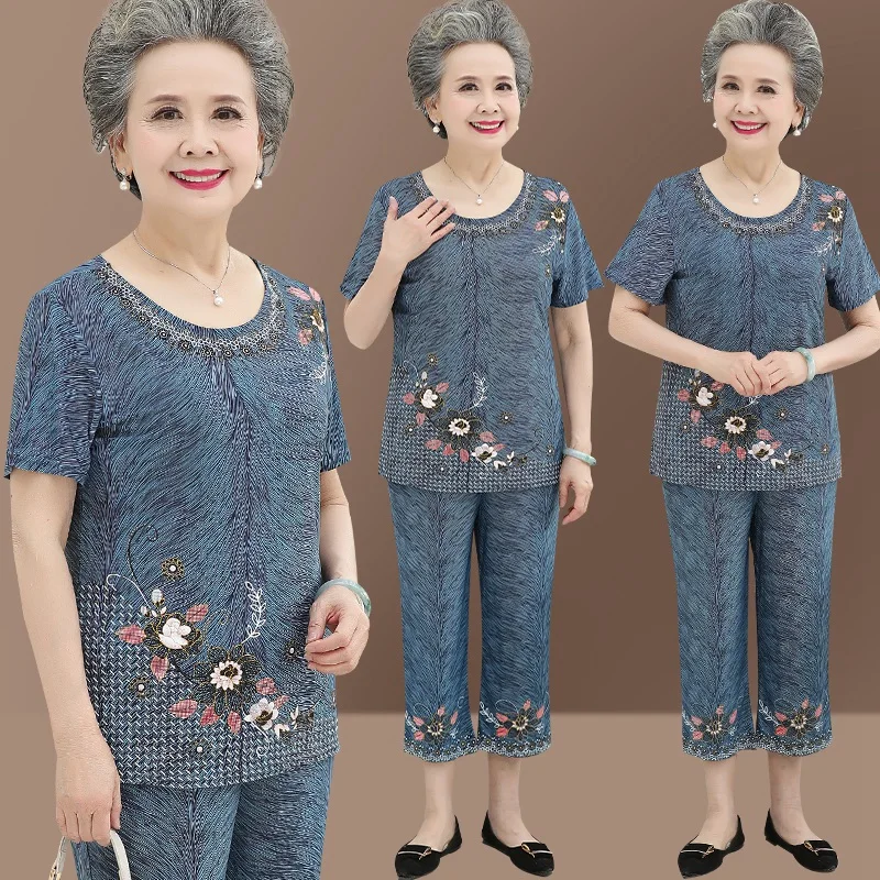 Mulheres de meia-idade Verão Conjuntos de Moda de Impressão de T-shirt Topos & Sete Pontos de Calças de 2 Pcs Conjuntos de Terno Avó Roupas de Verão 5XL Imagem 0