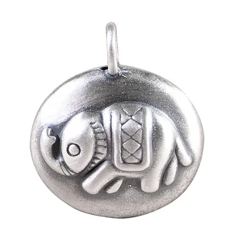 990 prata simples e pequeno Jixiang elefante pendurar ornamentos