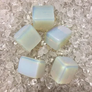 5pcs o transporte da gota de mineração de opala, pedra preciosa de Cristal cubo meditação de cura ao chakra Sintético aka Opalite cristal de decoração de casamento