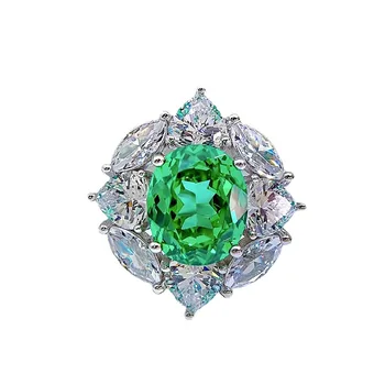 Nova tendência de moda s925 de prata incrustada 5A zircão Paraíba verde 10*12 senhoras personalidade high-end do anel